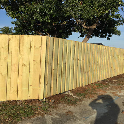 wood fence install broward