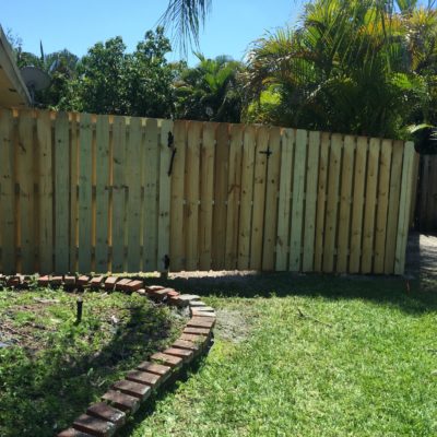 shadow box wood fence